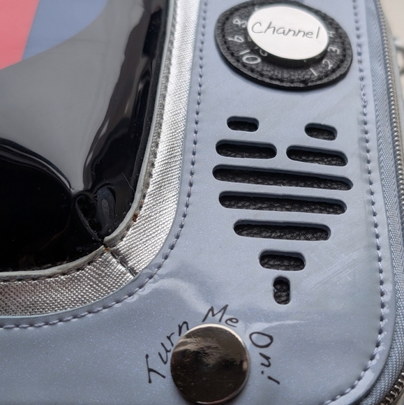 Betsey Johnson - Betsey Vision Crossbody - TV Bag - Picture 11 of 16